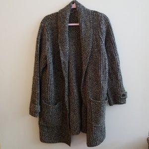 LIZ CLAIBORNE Knit sweater